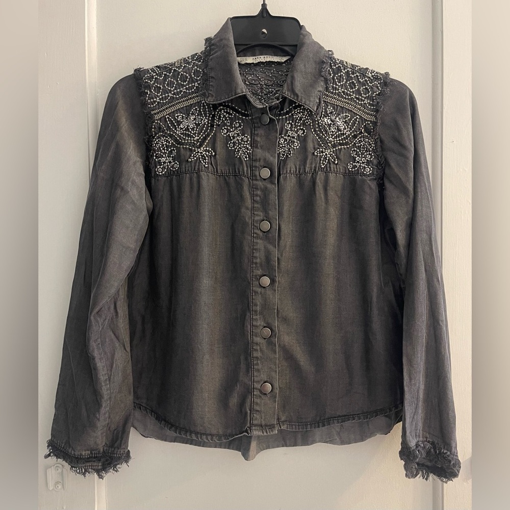 Zara Embroidered Gray/silver Button Down Shirt  Size XS